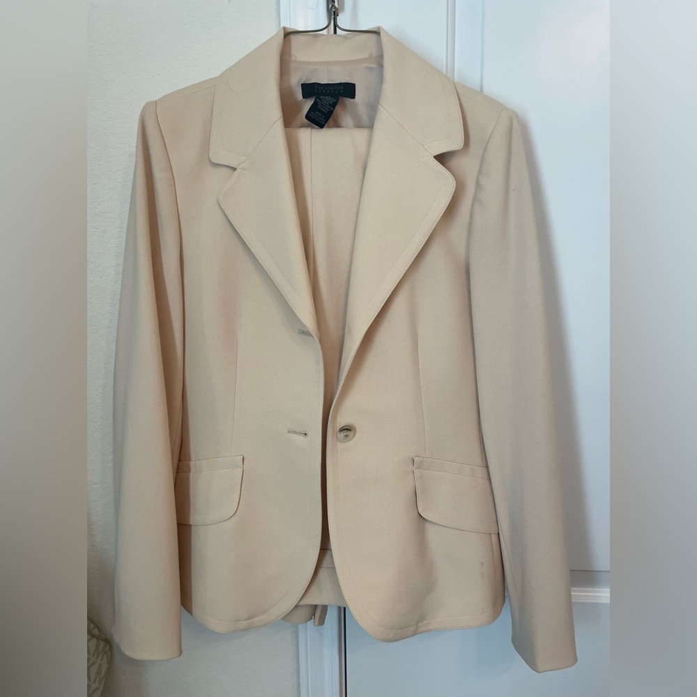 Womens pantsuit set